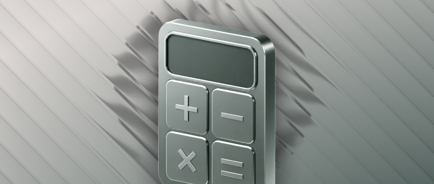 Silver 3D calculator with plus, minus, multiply and equals keys representing trading calculator tools